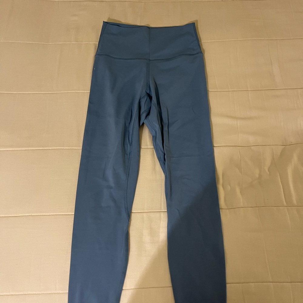 LULULEMON!!!! Powder blue lululemon leggings